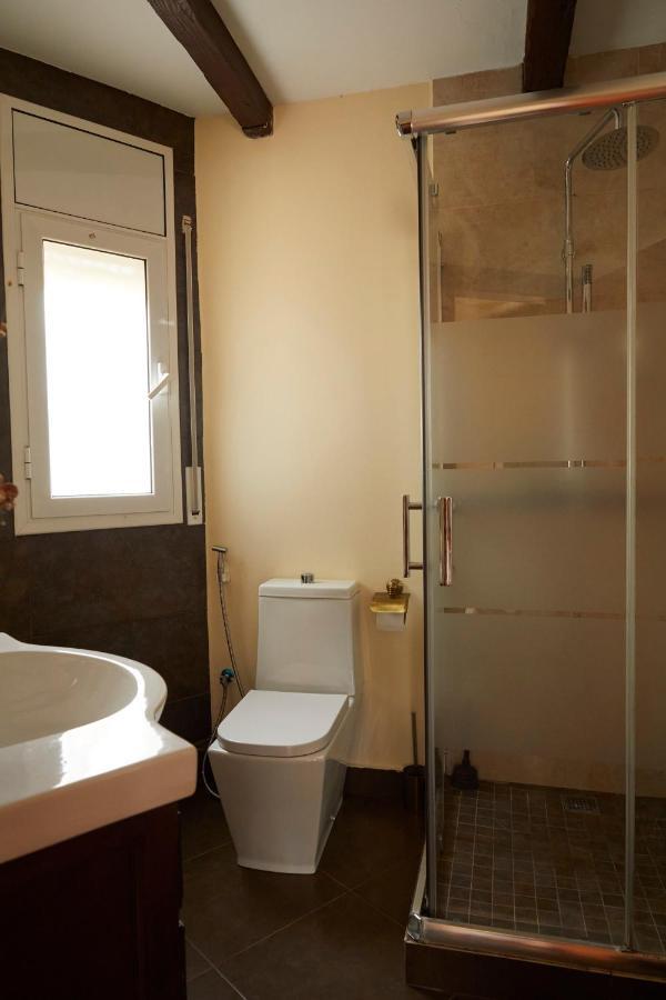 Amazing Vila Close To Sitges, Jacuzzi, Swimming Pool & Exellent Views Оливелья Экстерьер фото