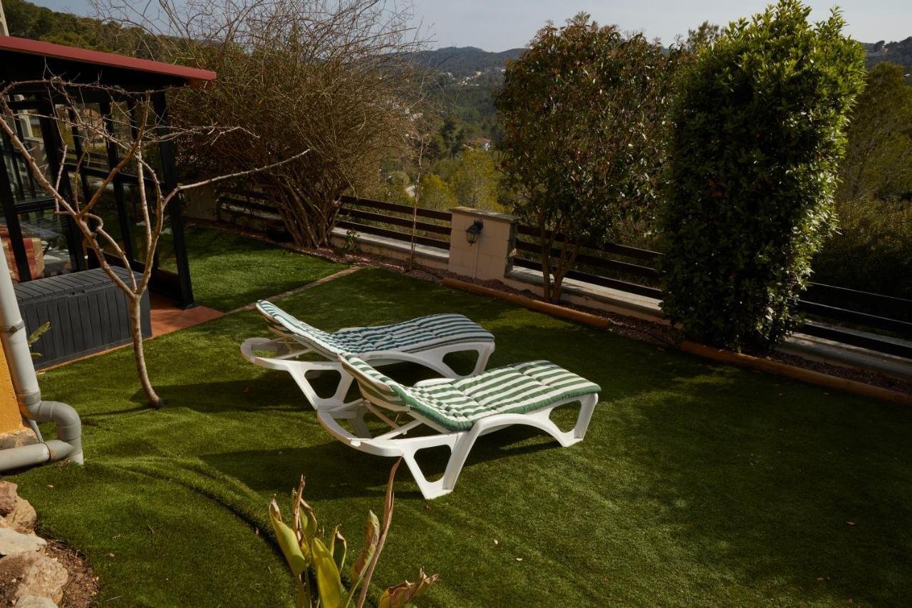 Amazing Vila Close To Sitges, Jacuzzi, Swimming Pool & Exellent Views Оливелья Экстерьер фото